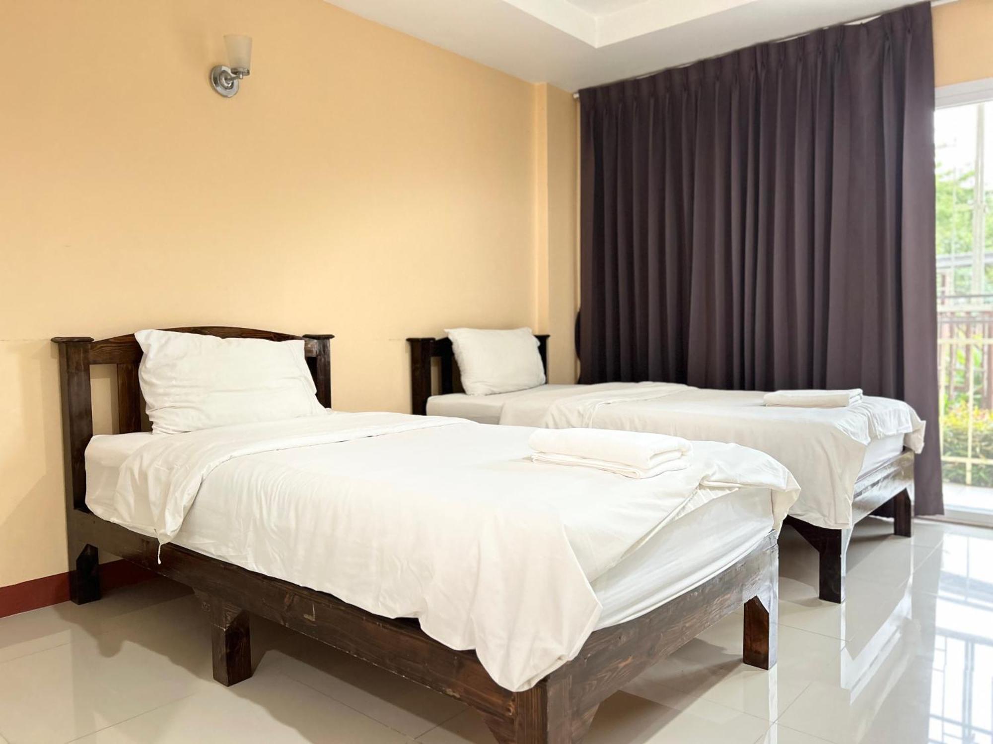 Nattidaplace Hotel Chiangmai Chiang Mai Zewnętrze zdjęcie